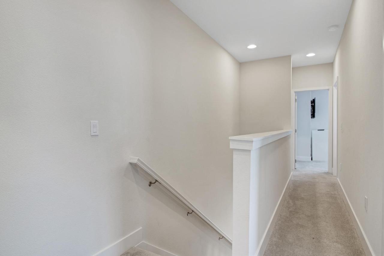Modern Townhouse Near Disney With Heated Pool 奥兰多 外观 照片