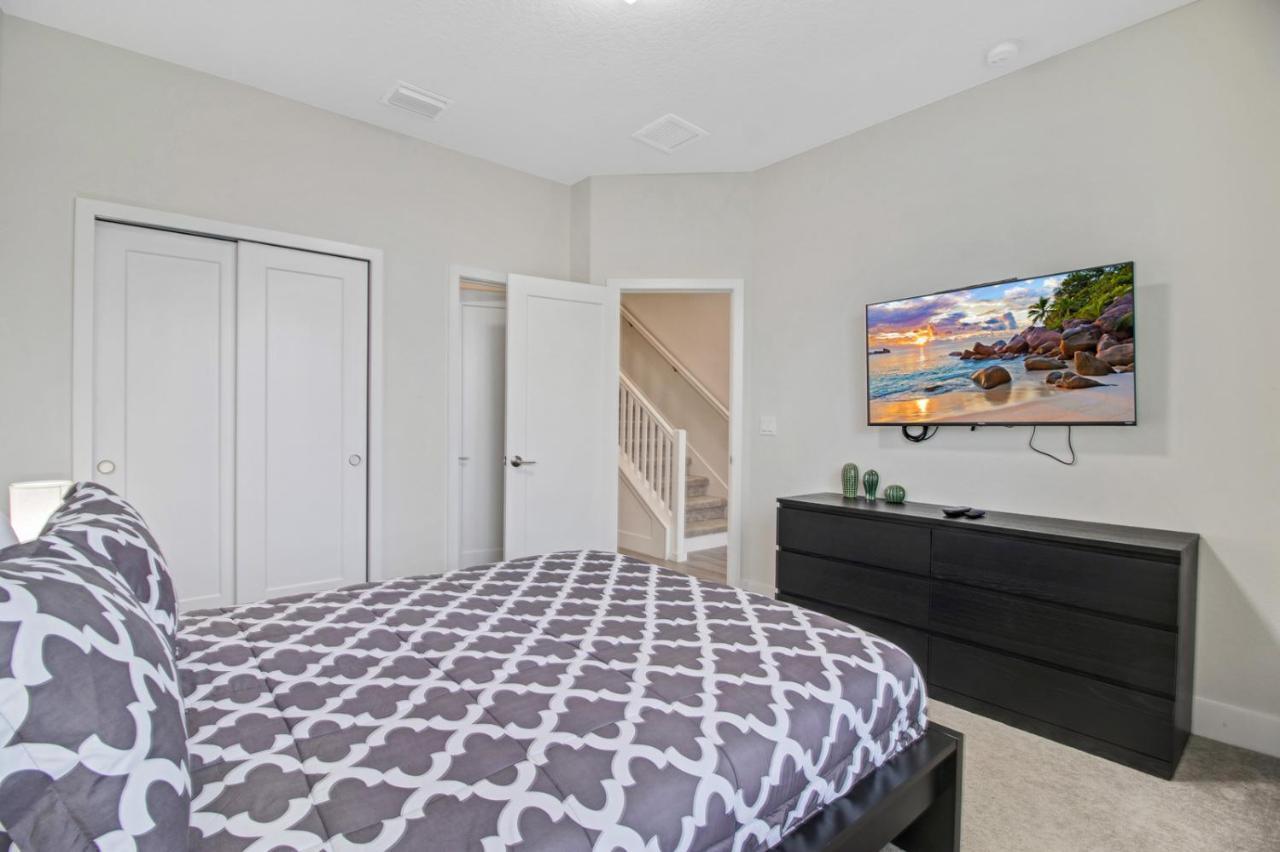 Modern Townhouse Near Disney With Heated Pool 奥兰多 外观 照片